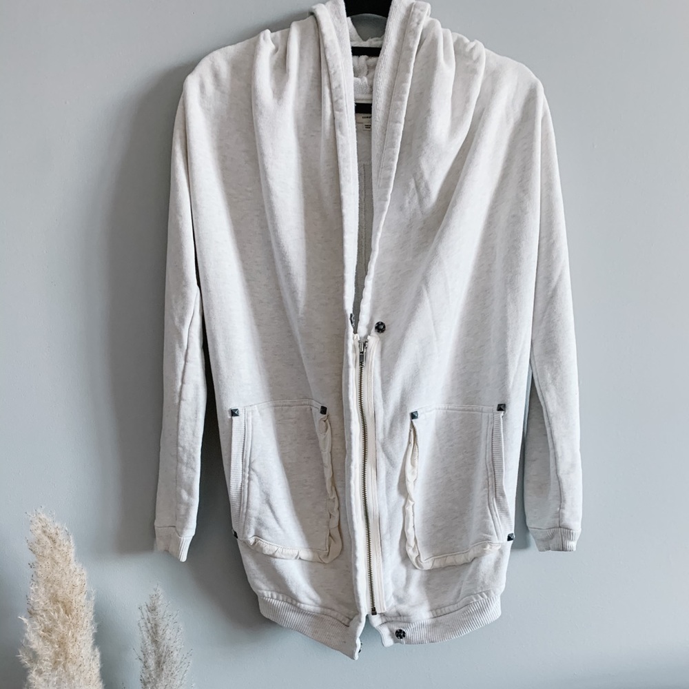Aritzia: Wilfred Rousseau Sweater in Cream